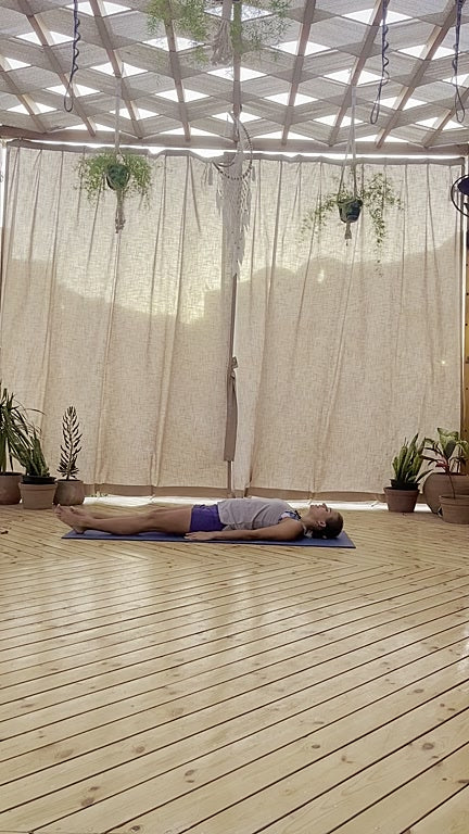 10 minutes wake up Yoga #1