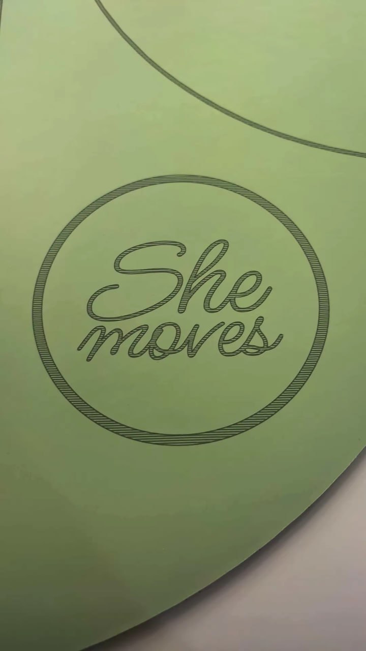 The SheMoves high quality mat - Luxury feeling at your feet 5mm Thickened Natural Rubber Yoga Mat Color-Block PU